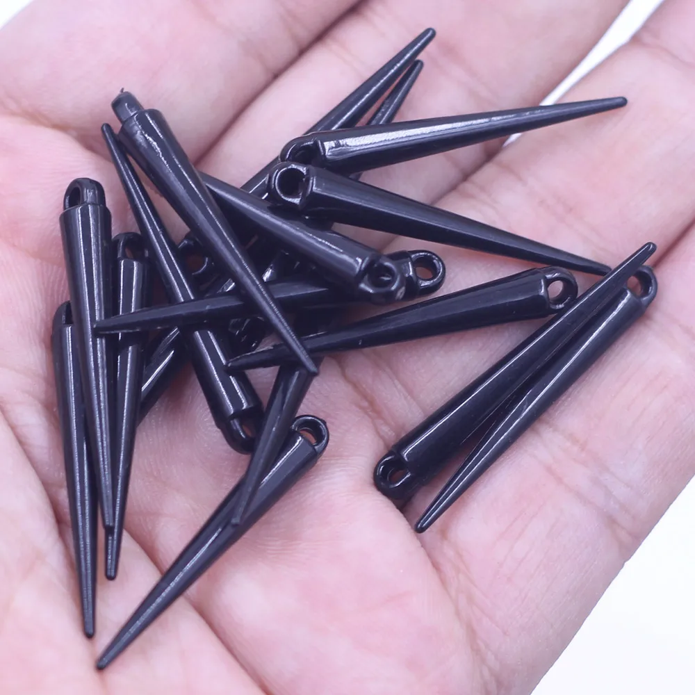 50 adet siyah akrilik koni gözyaşı perçin Punk çıtçıt sivri kolye küpe takı DIY bulguları takılar 34mm