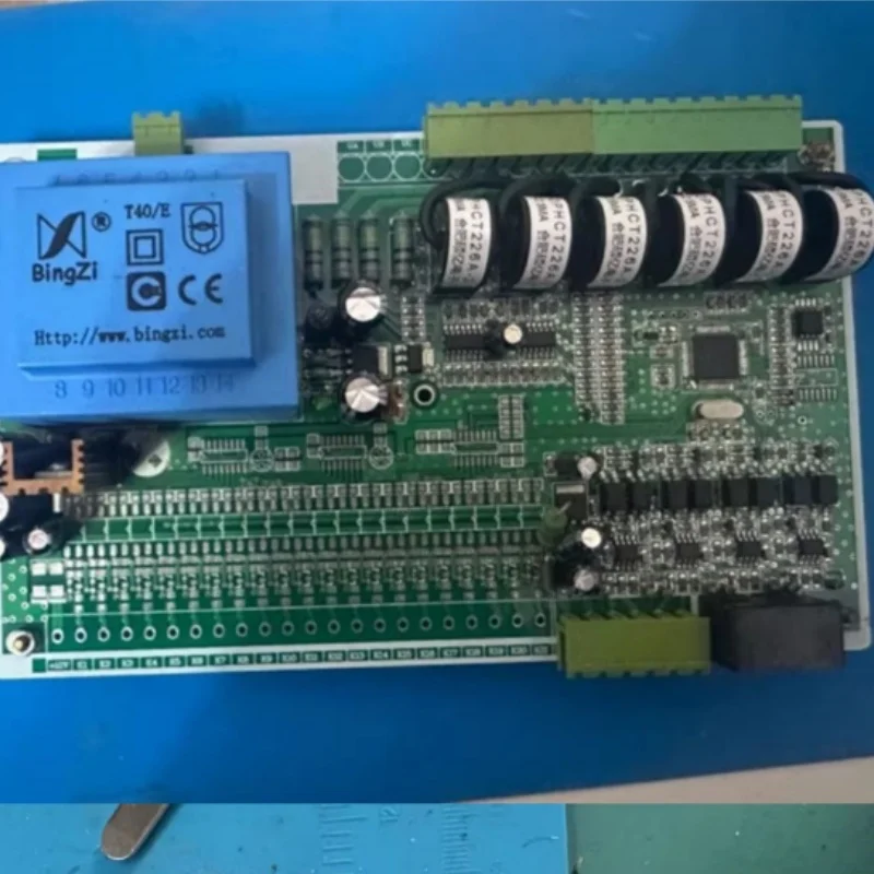

5 шт./лот, новый и оригинальный ADE7758ARWZ ADE7758ARW ADE7758 SOP24, трехфазный чип измерения электроэнергии