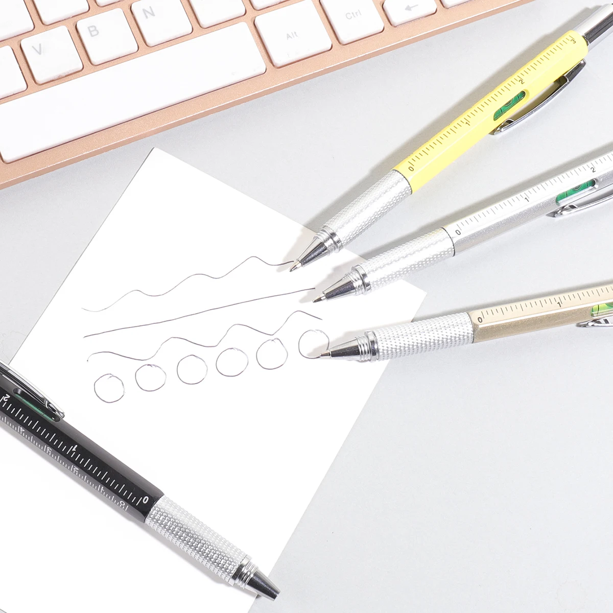 1 قطعة قلم حبر جاف أداة بلاستيكية محمولة ، مستوى القلم متعدد الأغراض ، مسطرة ، مفك براغي فيليبس برأس مسطح ، قلم كتابة بشاشة تعمل باللمس #5