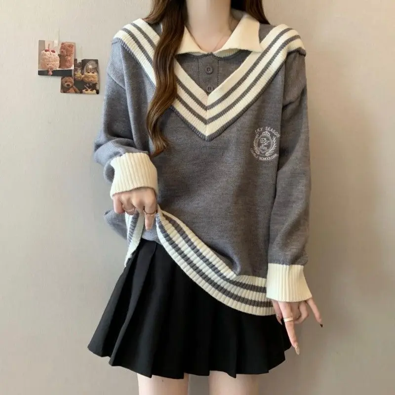 

Women's Clothing College Style Fake Two-piece POLO Collar Contrasting Color Knitted Sweater Sister Is Thin The Meat-covering Top