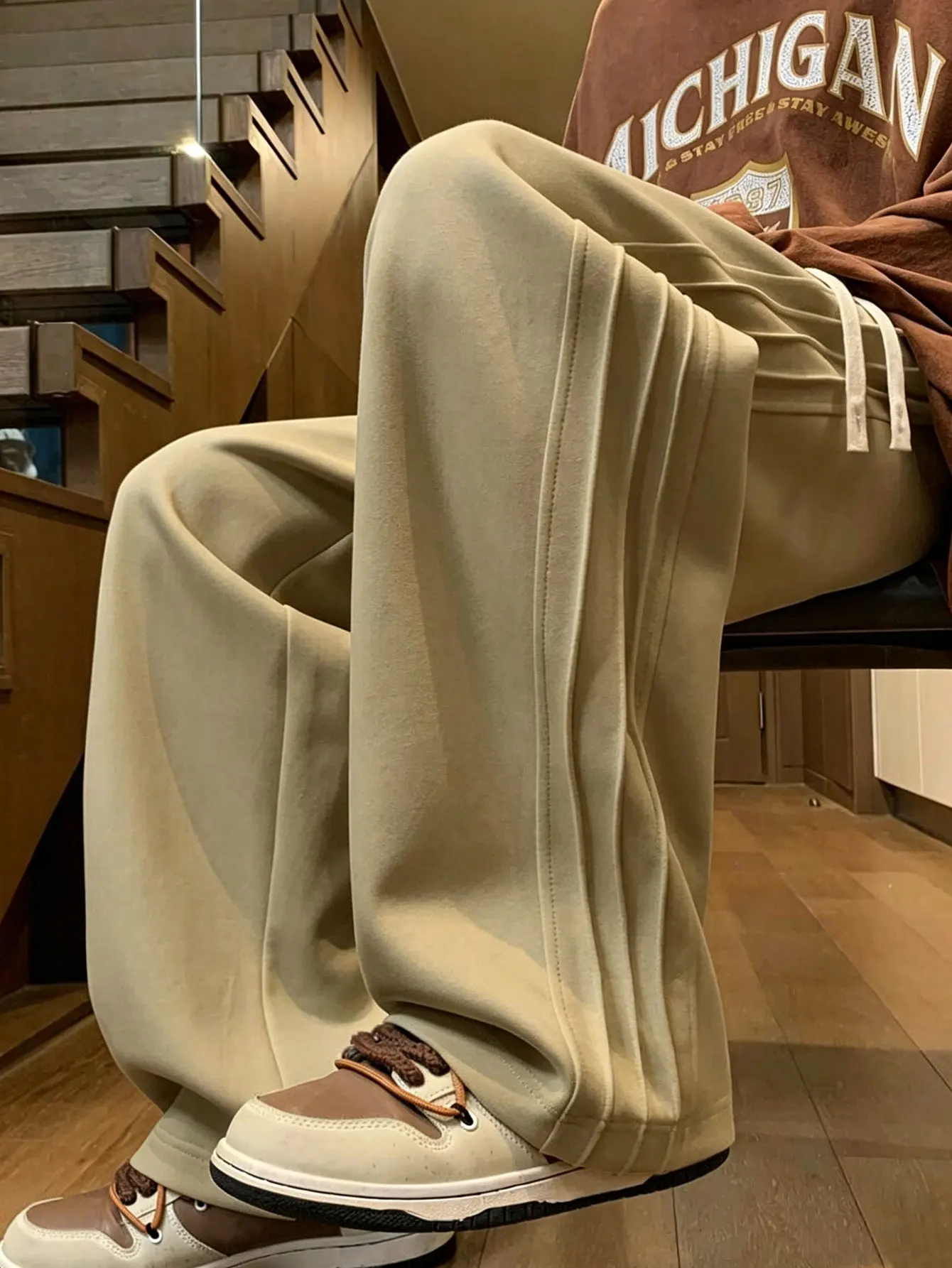 Herren-Freizeithosen, Locker Geschnittenes Design mit Weitem Bein, Elastischer Bund, Bequem für den Alltag, Modische Herrenbekleidung, Trendig und Stilvoll – Detail 3