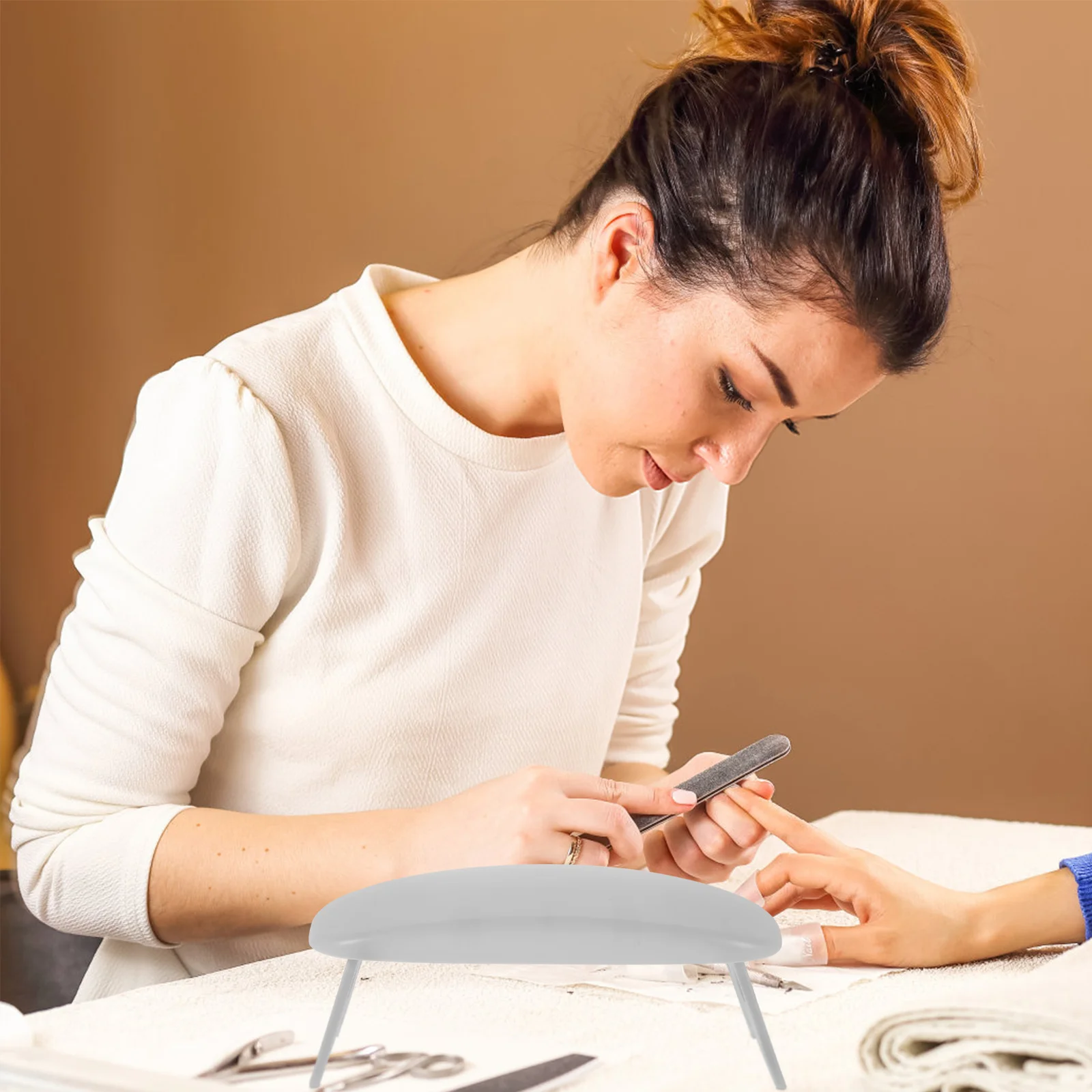 

Nail Hand Rest Portable Manicure Arm Support Cushion for Nail Salon Art Workstation Comfortable Wrist Rest Non-Slip Foldable