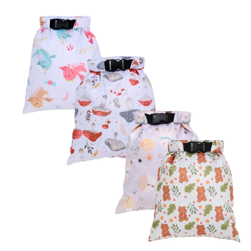 新生児おむつ収納バッグ、防水ドライ&ウェット両用ママバッグ、環境に優しい、洗濯可能&再利用可能なポータブルトラベルバッグ