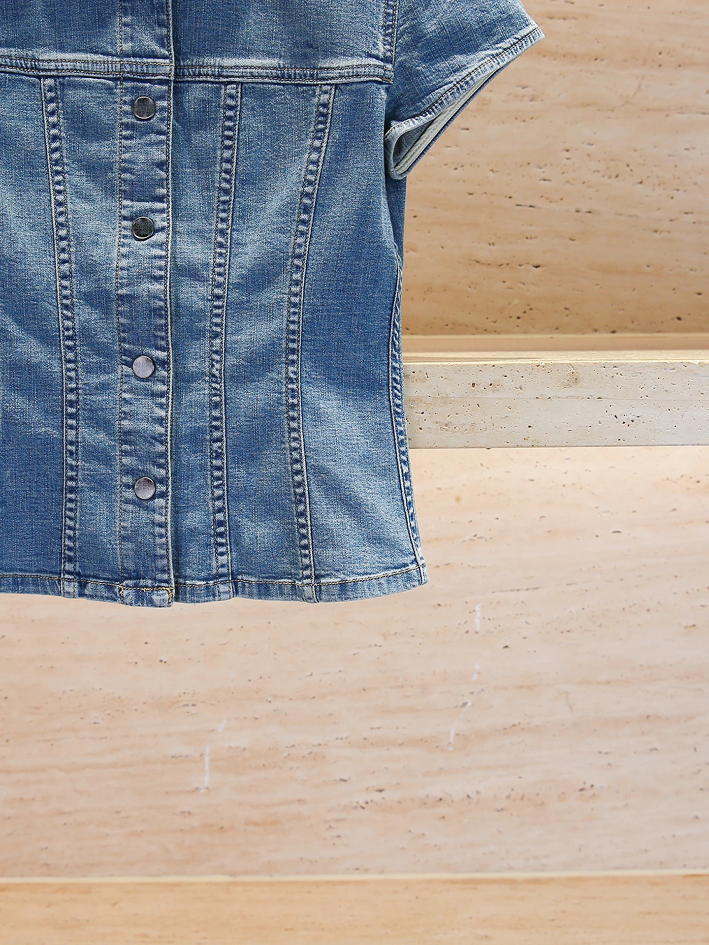 กางเกงยีนส์ผู้หญิงระดับไฮเอนด์ สไตล์ลำลอง ทรงหลวม คอปกพับ สีพื้น เรียบง่าย เหมาะสำหรับใส่ทำงาน แฟชั่นทันสมัย ทรงปกติ เนื้อผ้าบาง