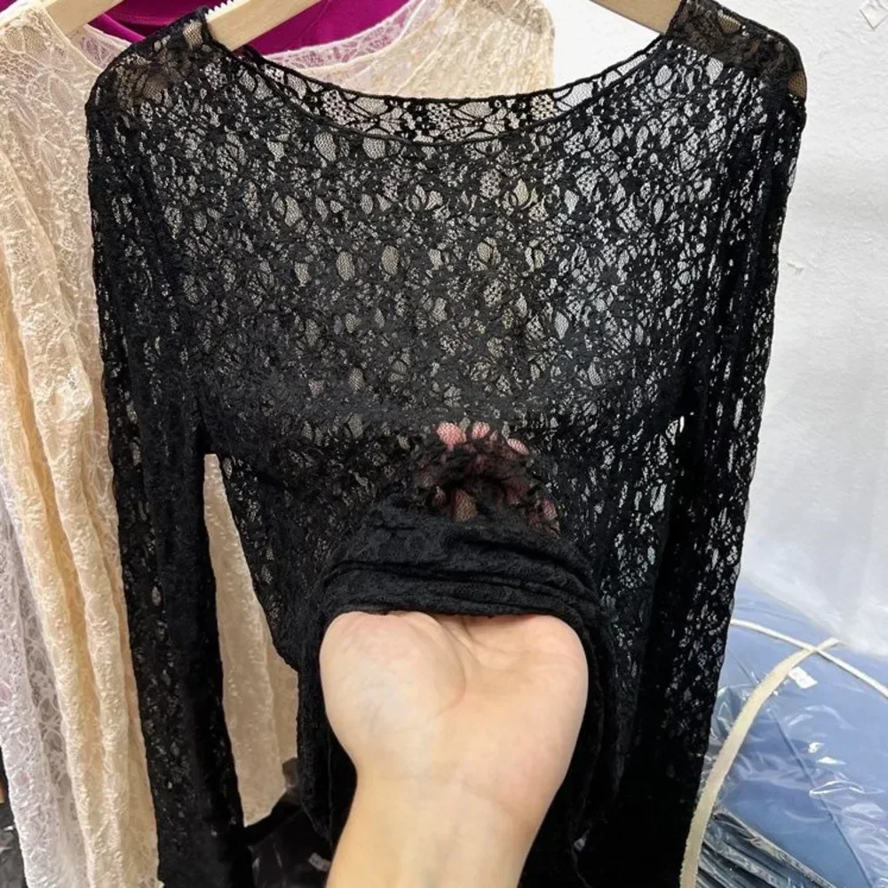 

2025 Sexy and slightly transparent black lace shirt women long sleeved Spring and Autumn New slim fit inner layer with mesh