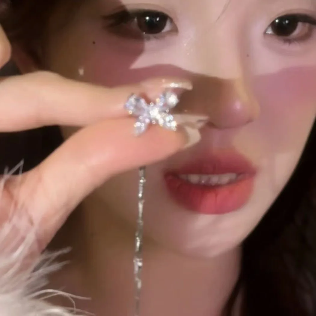 

Elegant Bowknot Long Tassel Butterfly Ear Cuff No Ear Holes Earbone Clip for Women Girl Clip Earrings Korean Temperament Jewelry