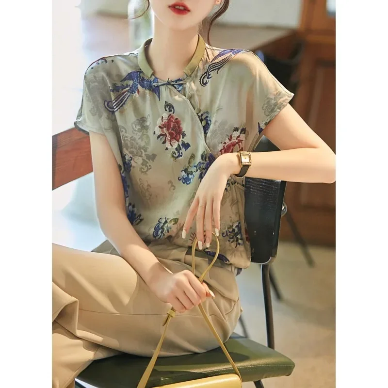 

Women's Round Neck Chiffon Undershirt 2023 Summer New Vintage Chinese Style Patchwork Printed Short Sleeved Button Loose Tops