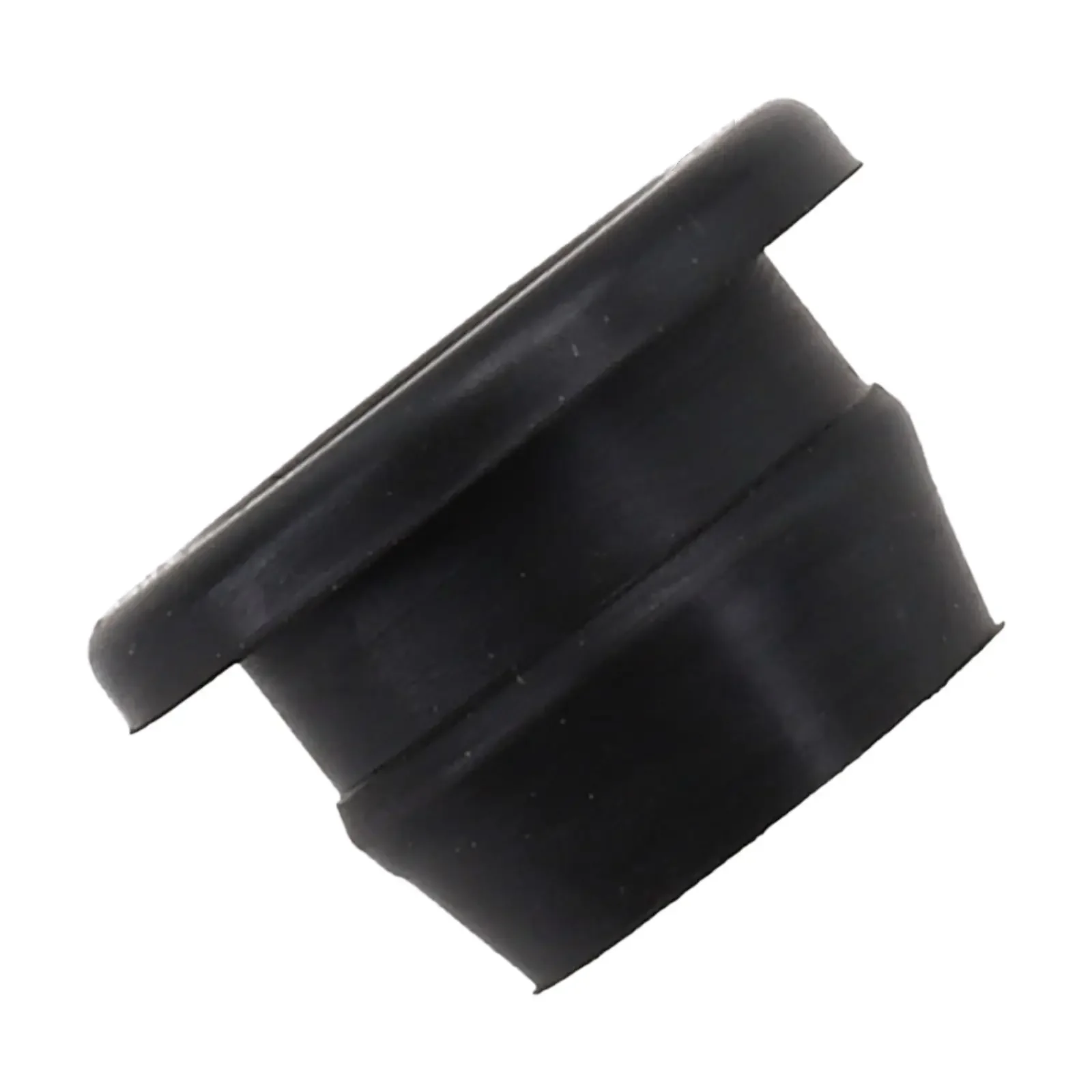 

Auto Parts PCV Valve Grommet 11812-41B00 Car Accessories Replacement Replacement Installation Good Effect Elegant Design