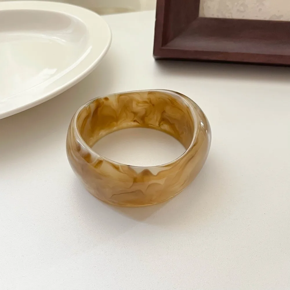 New Wide Irregular Resin Bracelet Thickened Marbling Cuff Bracelet Exaggerated Geometric Chunky Bangle Gifts