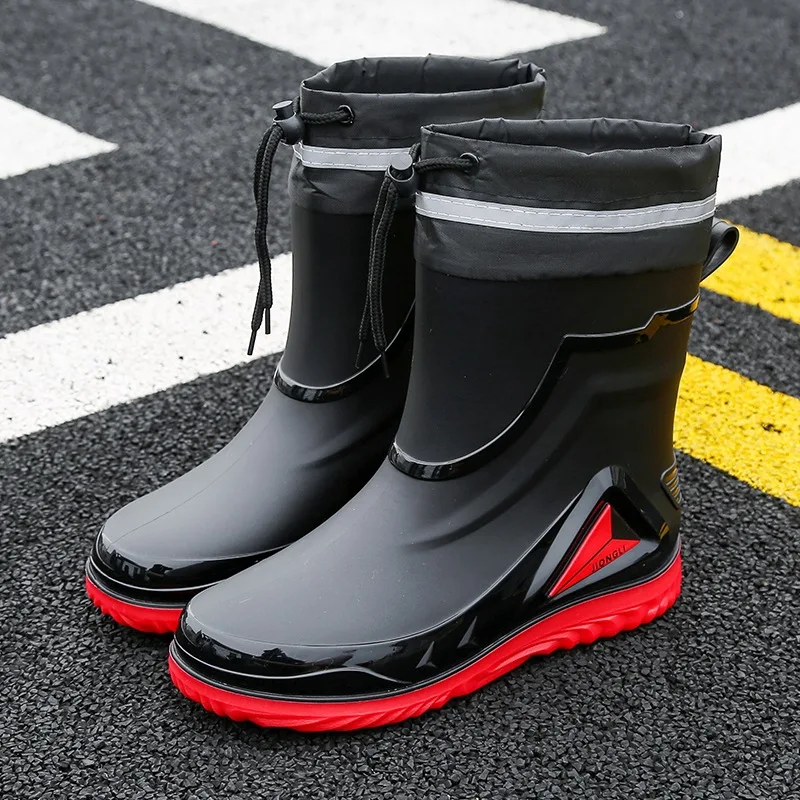 2026 Men's new short tube water boots, waterproof shoes, anti slip thick soled rain boots, outdoor work rain boots
