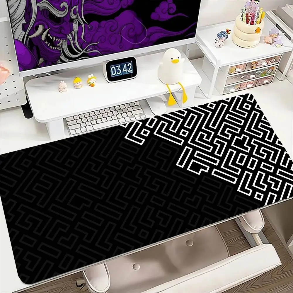 

Black and White Mouse Pad 900x400MM Large Gaming Mousepad Keyboard Gamer Rubber Anti-wrinkle Anti-Slip Bottom Desk Mat