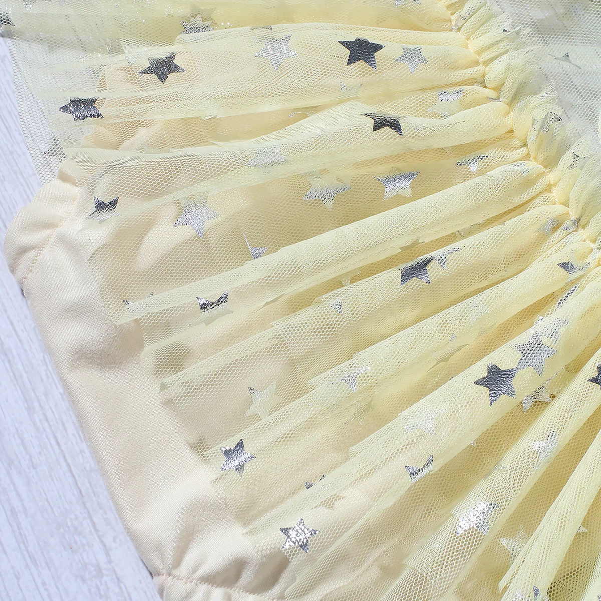 Ylsteed Newborn Photoshoot Outfit Baby Girl Shiny Siver Star Romper with Bow Headband Yellow Mesh Jumpsuit Infant Photo Props