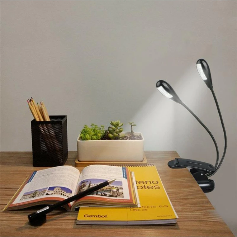 Ajustável Clip-On Desk Lamp, 2 braços duplos, 4 LED, flexível Livro Music Stand Light, proteção para os olhos, preto, leitura Trabalho