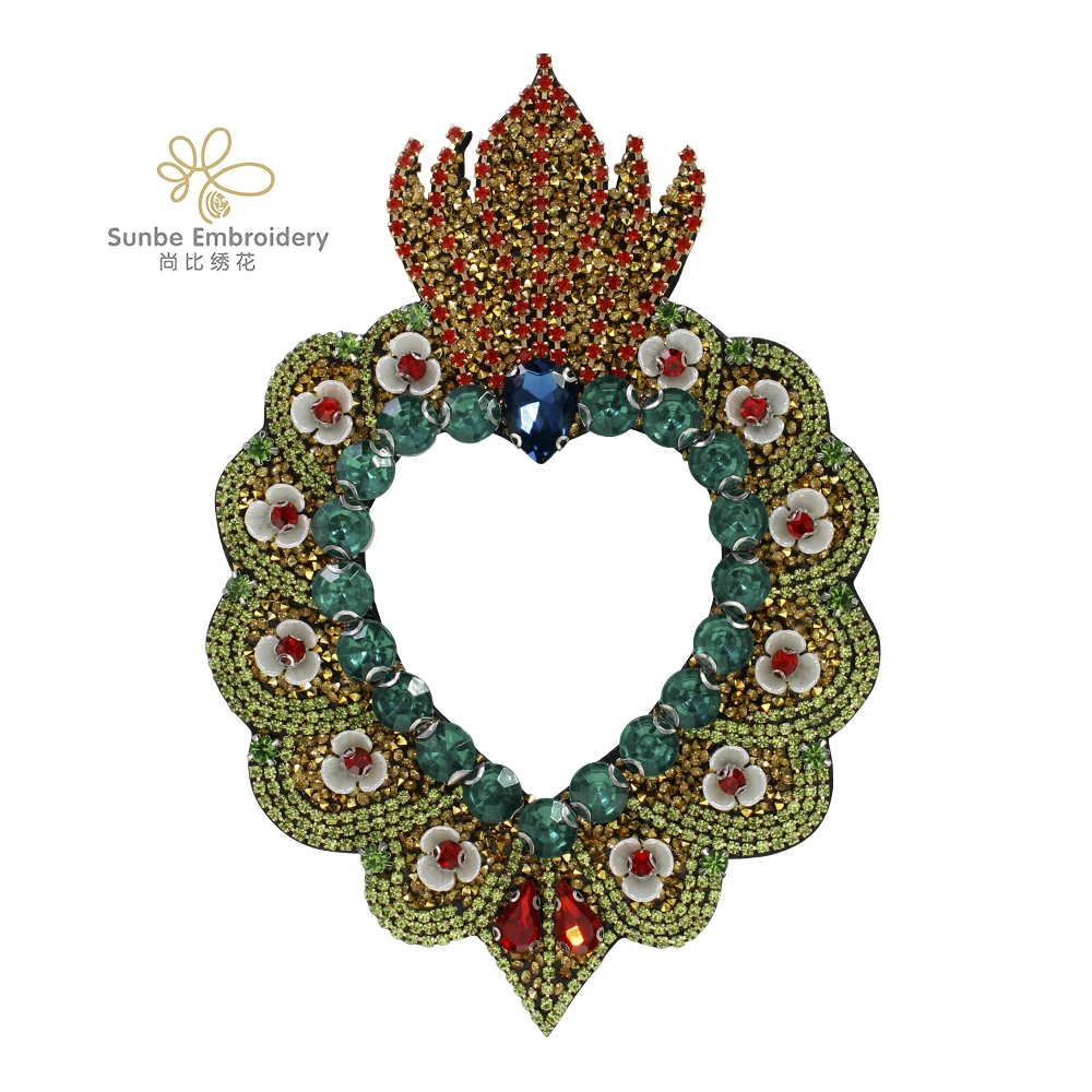 Toppe cuore sacro toppe cuore corona fiammeggiante cristallo arte messicana cucire su toppe Applique per vestiti decorativi 5 pezzi