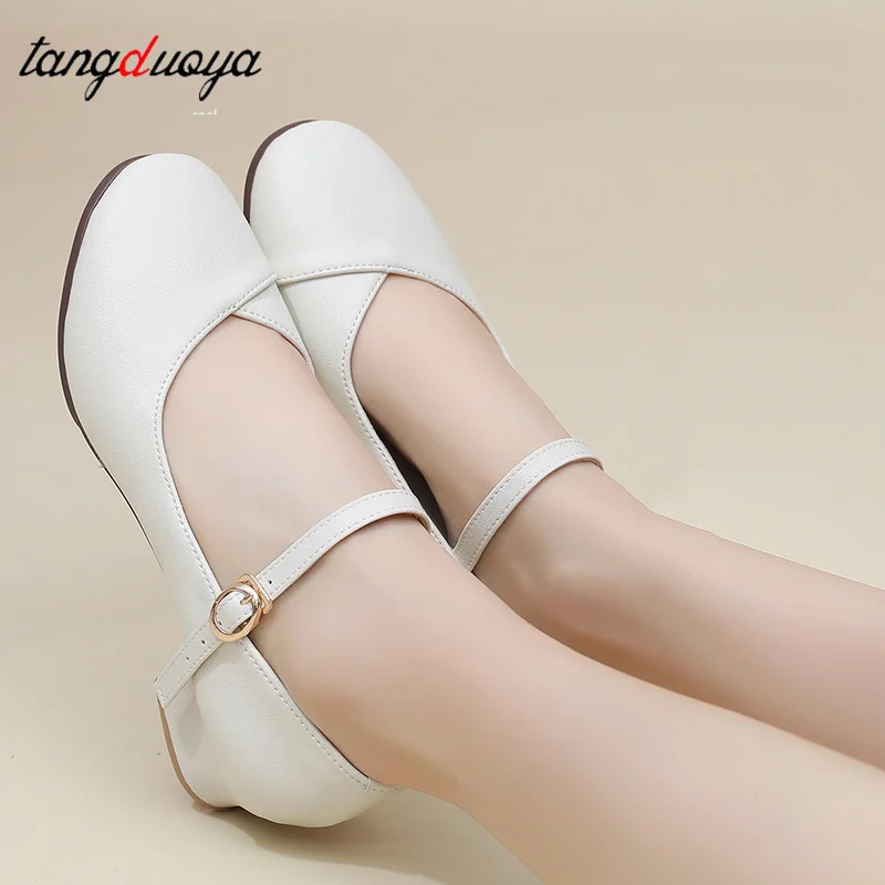 أحذية رقص مربعة للنساء من الجلد الطبيعي، جزء سفلي ناعم لممارسة التدريس، مناسبة لجميع المواسم، أحذية الرقص الاجتماعي المتوسطة