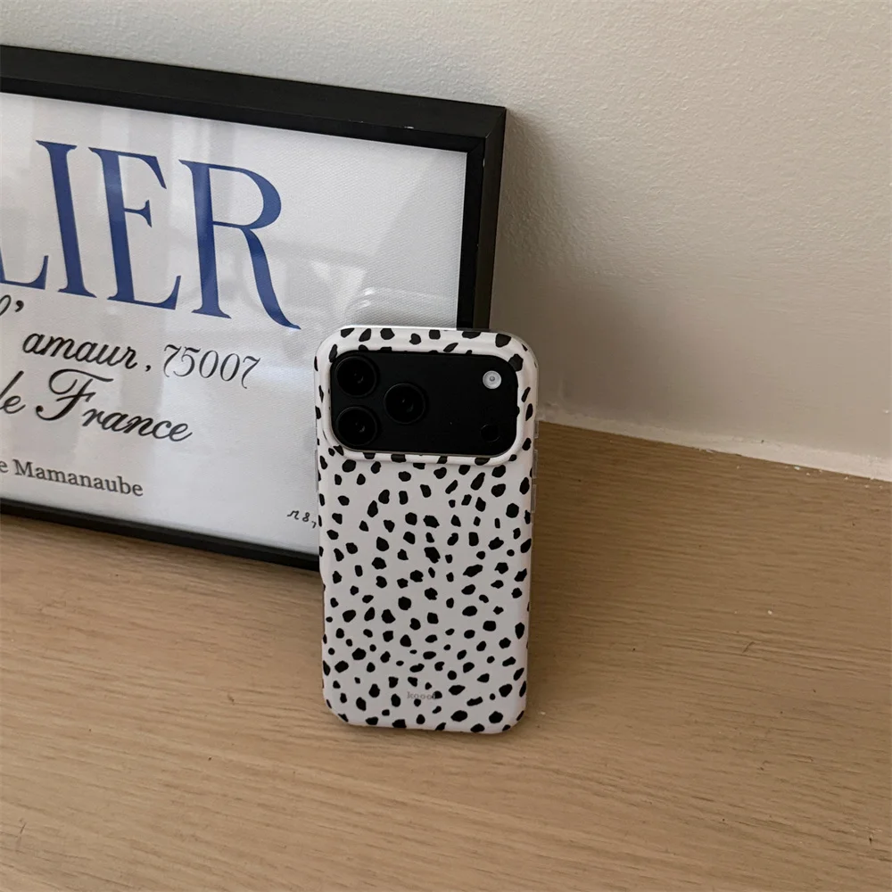 Fashion Korea Ins Black leopard Phone Case For iPhone 18 Pro 15 16 17 Pro Max Cover Shockproof Soft Cute Cases Funda 18Pro