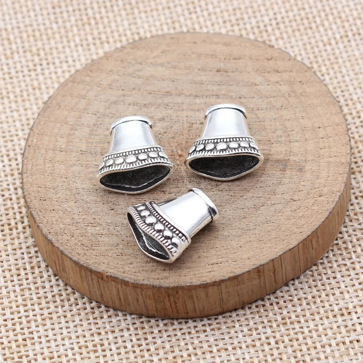 WYSIWYG 10pcs 15x14x8mm Antique Silver Color Tassel End Caps For DIY Jewelry Making
