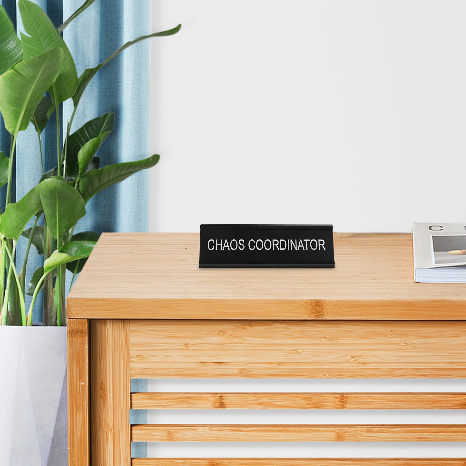 

Chaos Coordinator Desk Plaque L-Shaped Aluminum Alloy Name Plate Office Supply Funny Sign for Home Workspace Decor