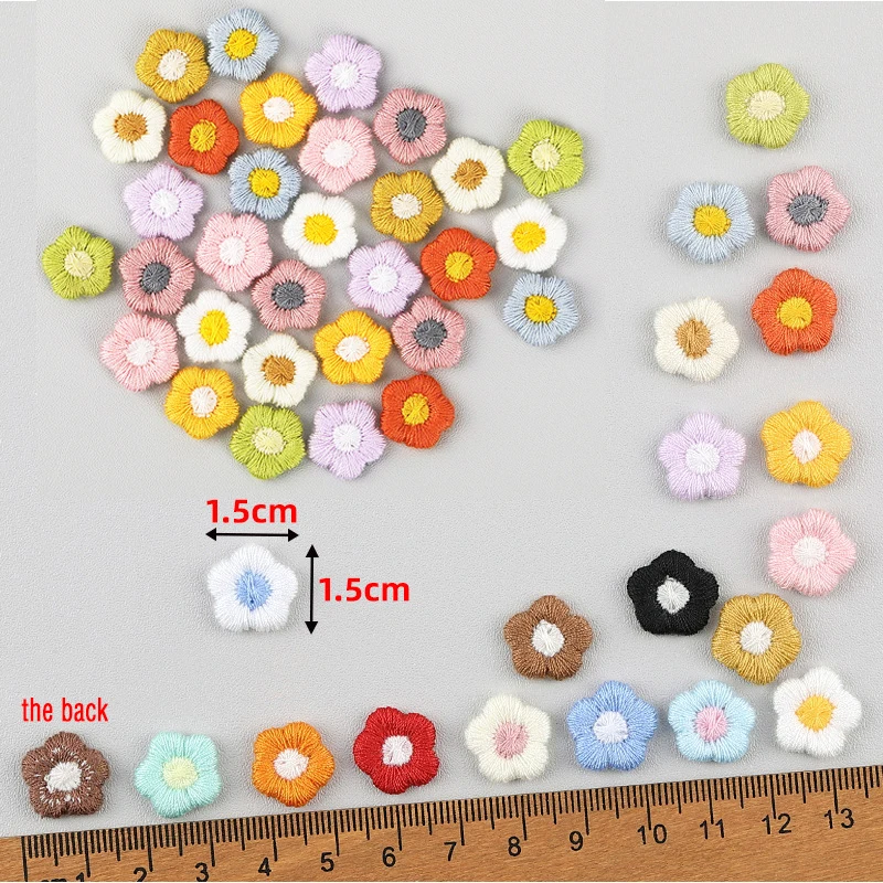 50 pçs/lote 15mm mini apliques de flores para diy chapéu roupas suprimentos de costura headwear decoração remendos adesivos para vestido decoração flores