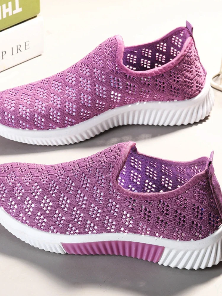 New Fashion Mesh Shoes Women Shoes Mesh Sports Shoes Breathable Flats Soft Sole Casual Sneakers 2024