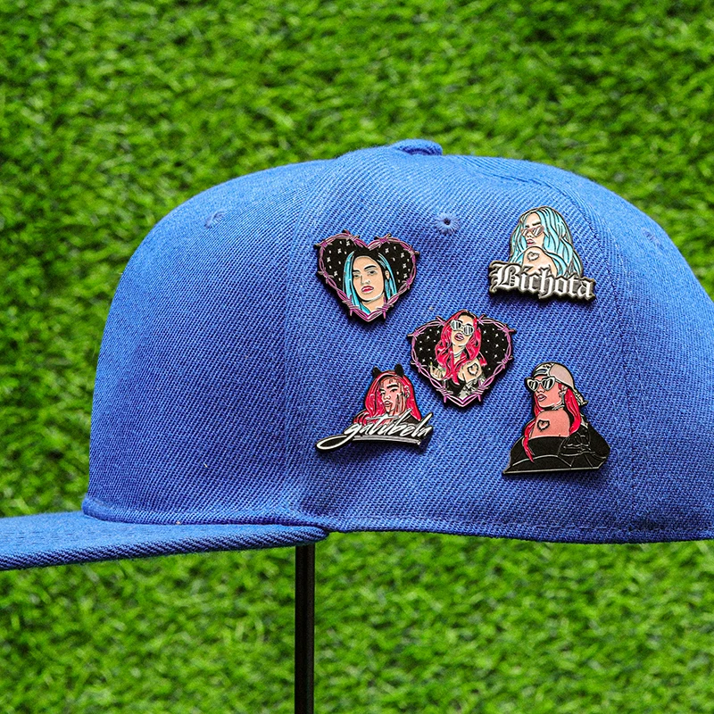 etro Mexican Metal Hat Pin Enamel Pins Cartoon POP Singer Girls Heart Shape Badge Golf Cap Baseball Cap Clip Badge Jewelry Pins