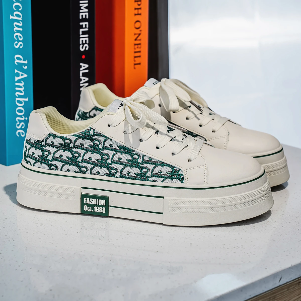 أحذية فلكنيز رجالية فاخرة أحذية رياضية كاجوال عصرية للرجال أحذية تزلج منخفضة الجودة للرجال أحذية رياضية ذات نعل سميك