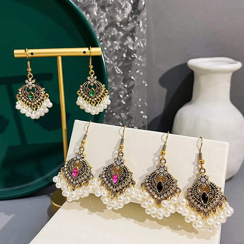 Vintage Gypsy Classical Pearl Tassel Earrings for Women Temperament Hollow Rhinestone Indain Dangle Earrings Jhumka Jewelry