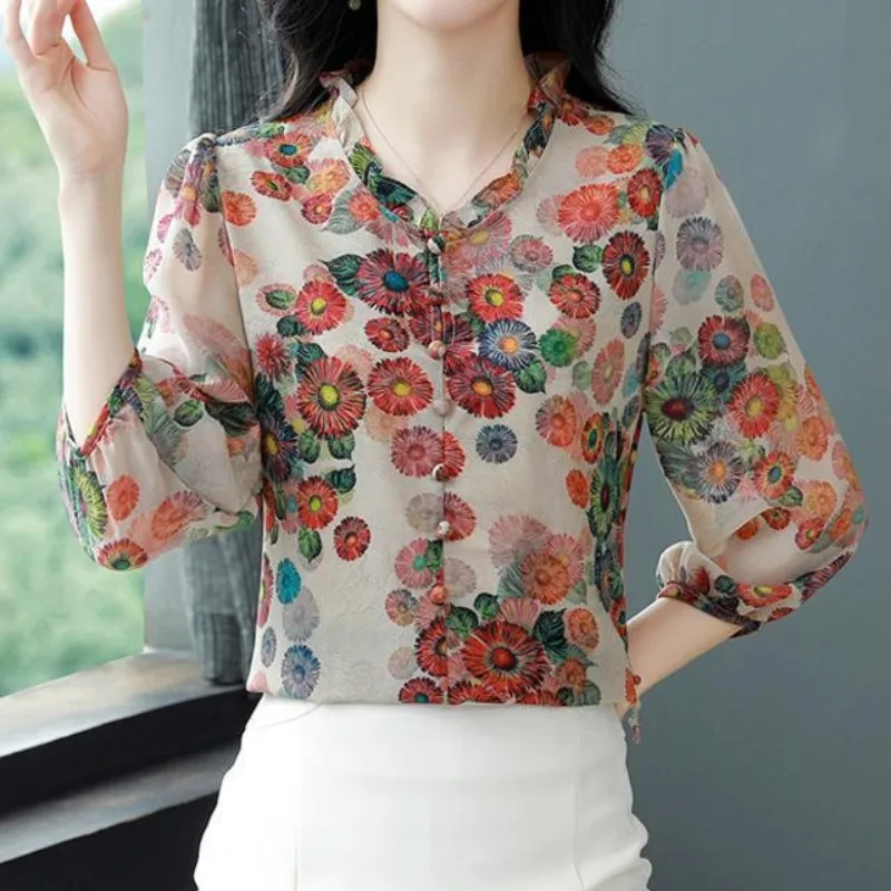 2024 Lente Zomer Shirts Dames V-Hals Mode Woon-Werkverkeer Bedrukt Met Ruches Losse Lantaarn 3/4 Mouw Elegante Chiffon Blouses