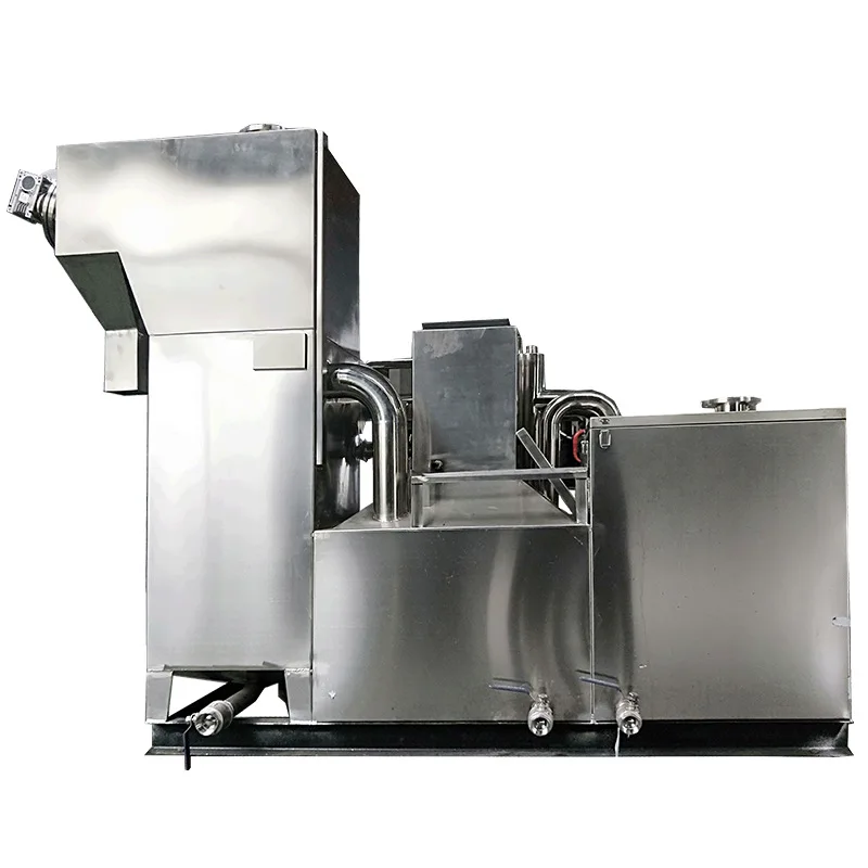 Automatic integrated oil separation equipment, catering kitchen oil and water separation