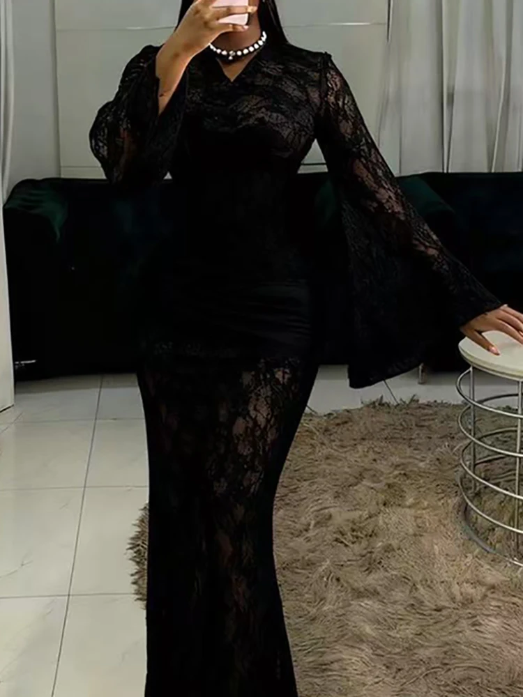 السيدات الخامس الرقبة طويلة الأكمام 2026 فستان حفلة السنة الجديدة أنيقة مطوي بلون فستان جديد الدانتيل المرقعة سليم صالح مساء فستان