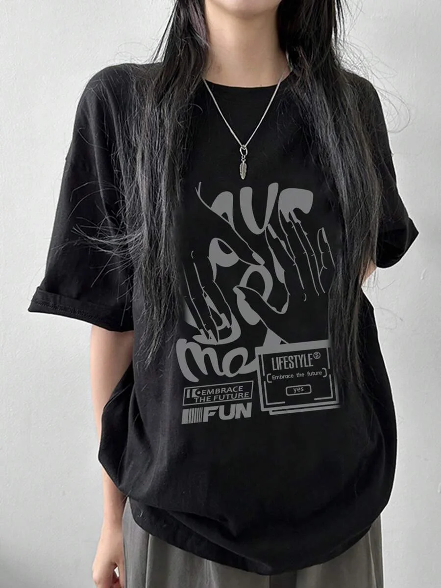 

Футболка больших размеров: Дизайн рук и текст «ЯБРЯНОЕ ФУТЮРЫ», улица и модный