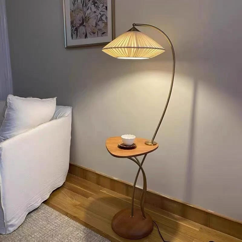 American Style Vintage Solid Wood Coffee Table Floor Lamp Beside The Sofa Bedside Homestay Home Furnishings Luxury Decoratio E27