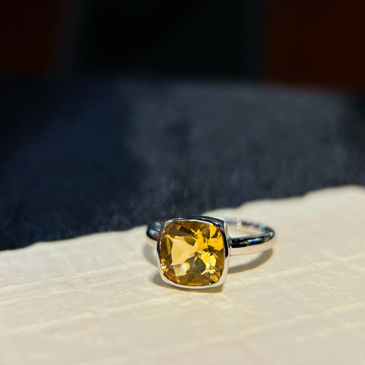 

HT25 Solid 925 Sterling Silver 2.86ct Natural Citrine Gemstones Rings for Male or Female's Classic Rings