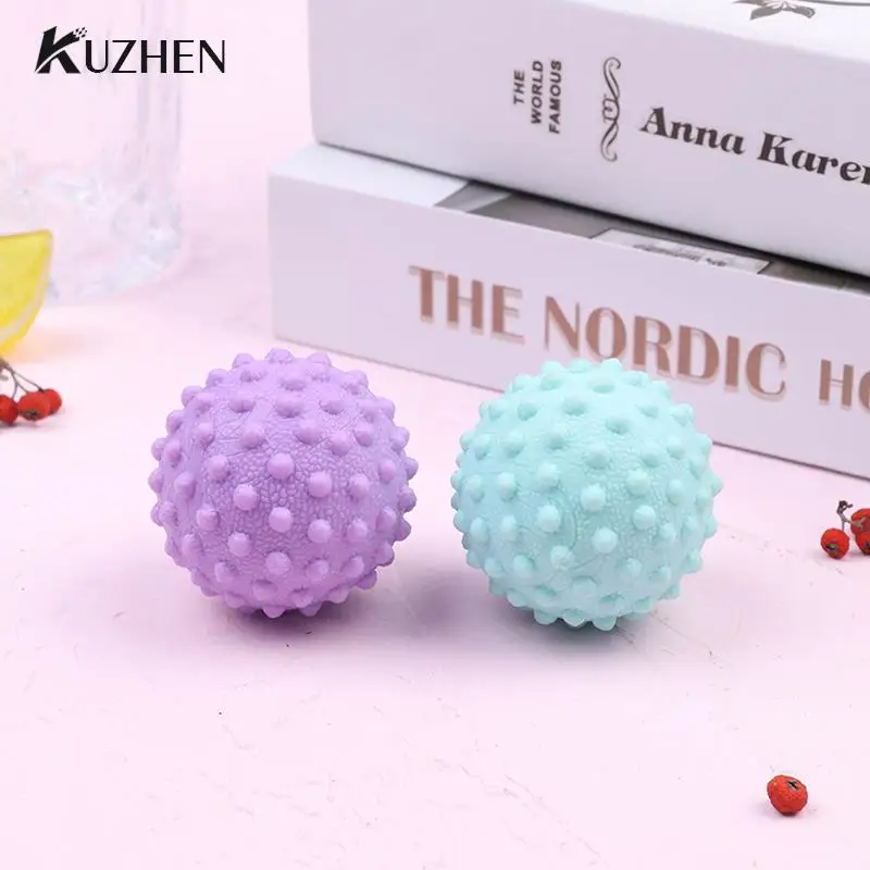 

Fascia Massage Ball Fitness Massage Ball Roller Trigger Point for Neck Shoulder Hands Legs Feet Muscle Pain Relaxation