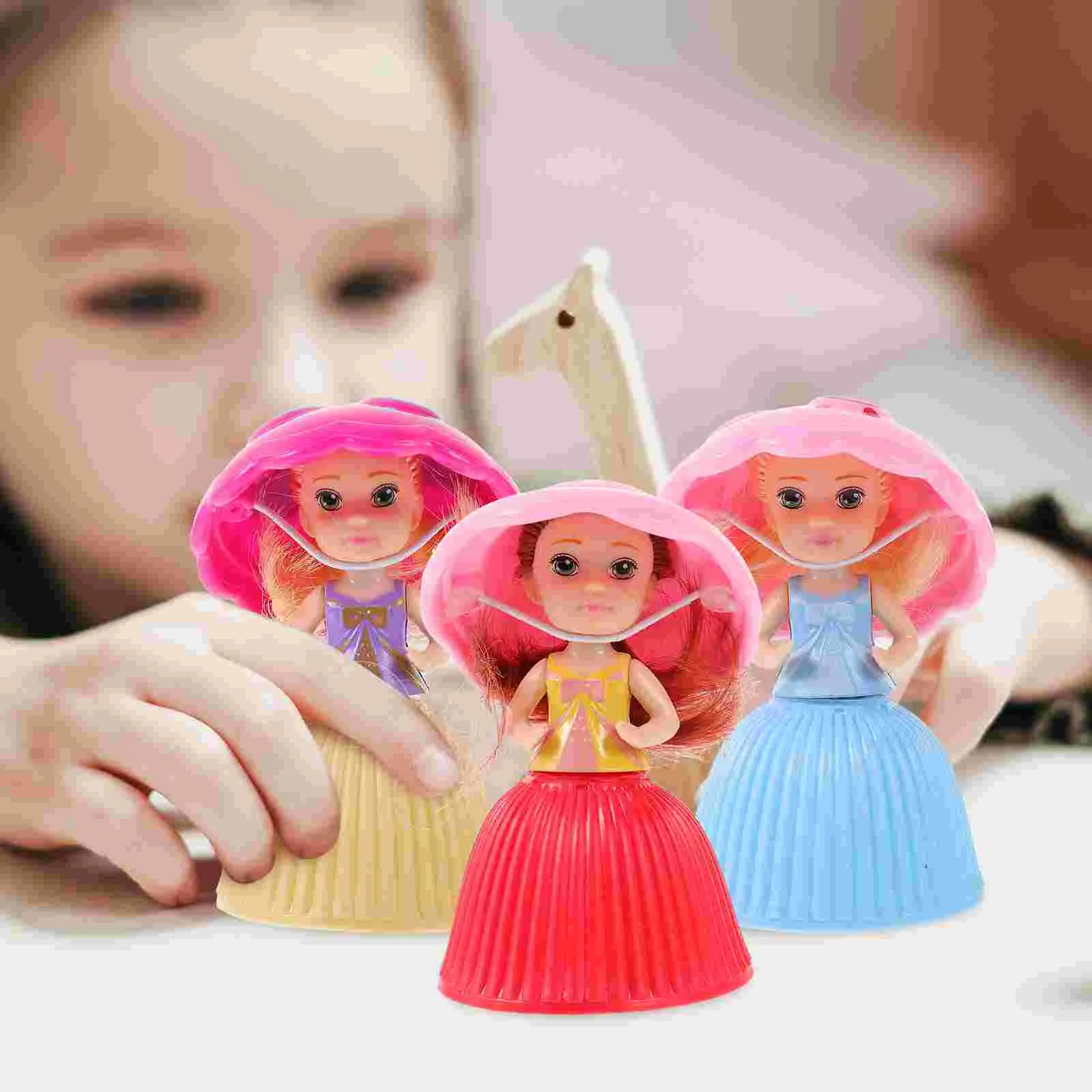 

3pcs Mini Cupcake Gift Toys (Random Color and Style) toys cupcake toys cupcake toy