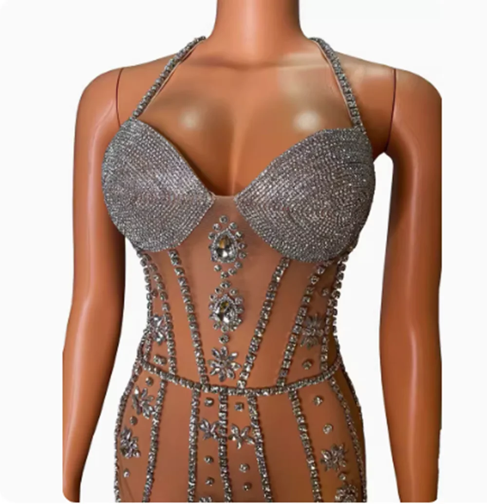 Nieuwe Damesmode Sexy Bh Sling Luxe Hete Diamant Kwastje Zware Industrie Tas Hip Mouwloos Design Zin Avondjurk