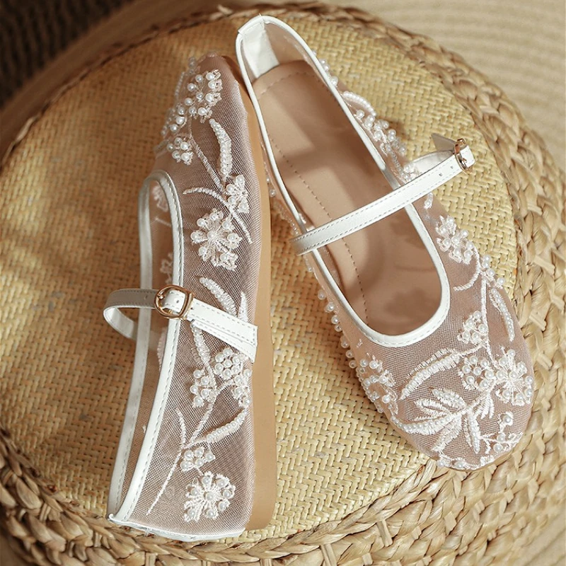 

Mesh Breathable Flats Ballet Women String Bead Round Toe Sandals Light Soft Sole Casual Fashion Design Brand Elegant Dress Shoes