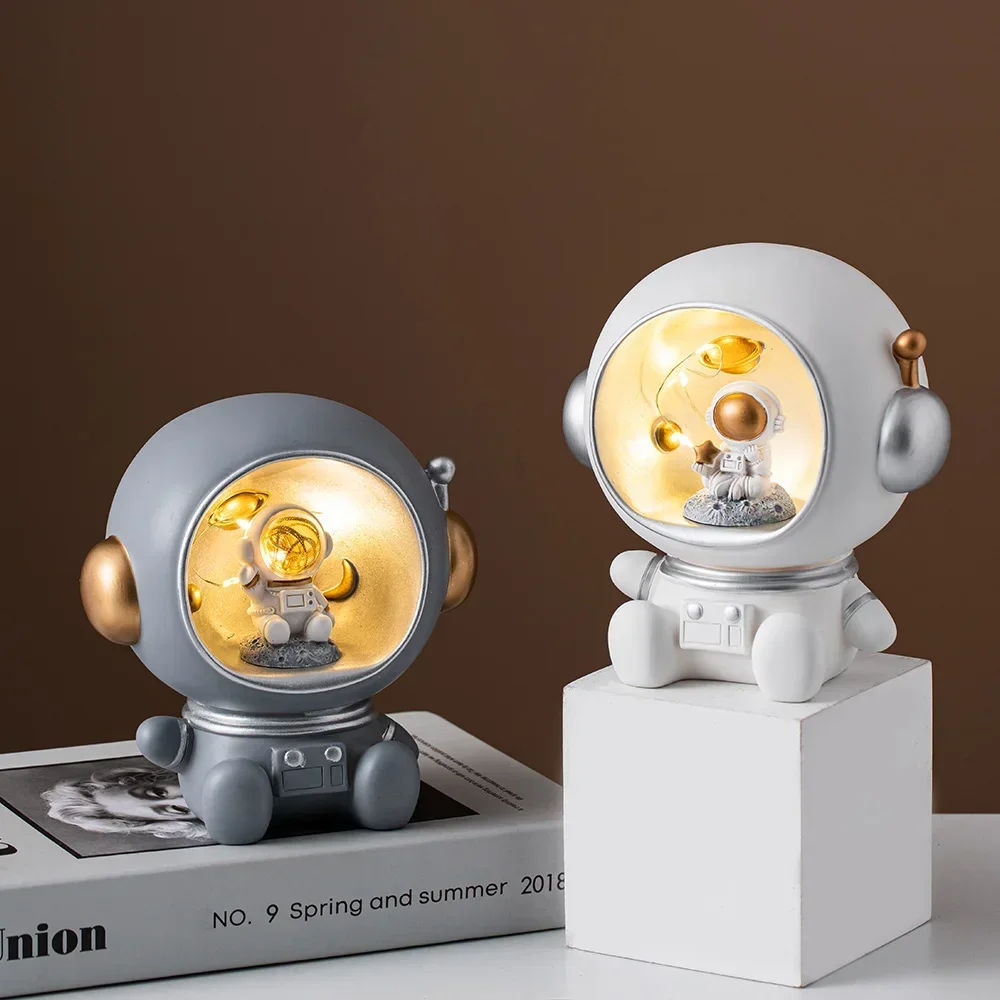 Artistic Sitting Astronaut Figurine Resin Sculpture Modern Home Decor Miniatures Table Ornaments Kids Gift Figurines for Decor