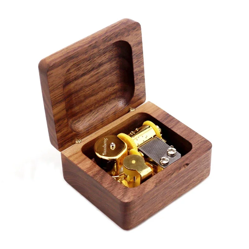 Solid Wood Music Box  HeartShaped Christmas/Birthday Gift Creative Surprise with Craftsmanship Melodic Keepsake Exquisite 