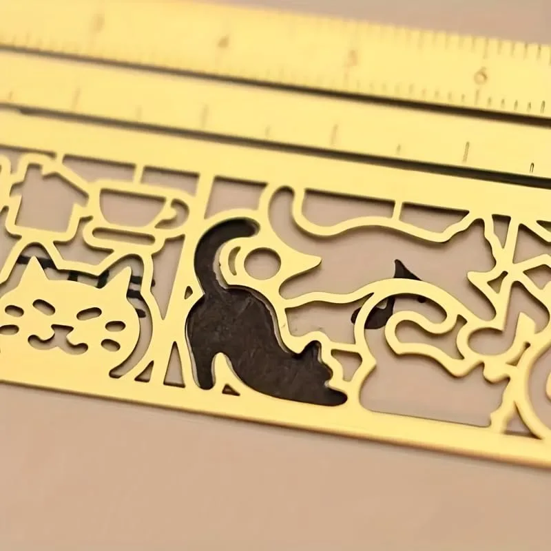 10cm Brass Cat Multi-functional Ruler with Kitten Pattern Template, Cute Gift for Office School Home