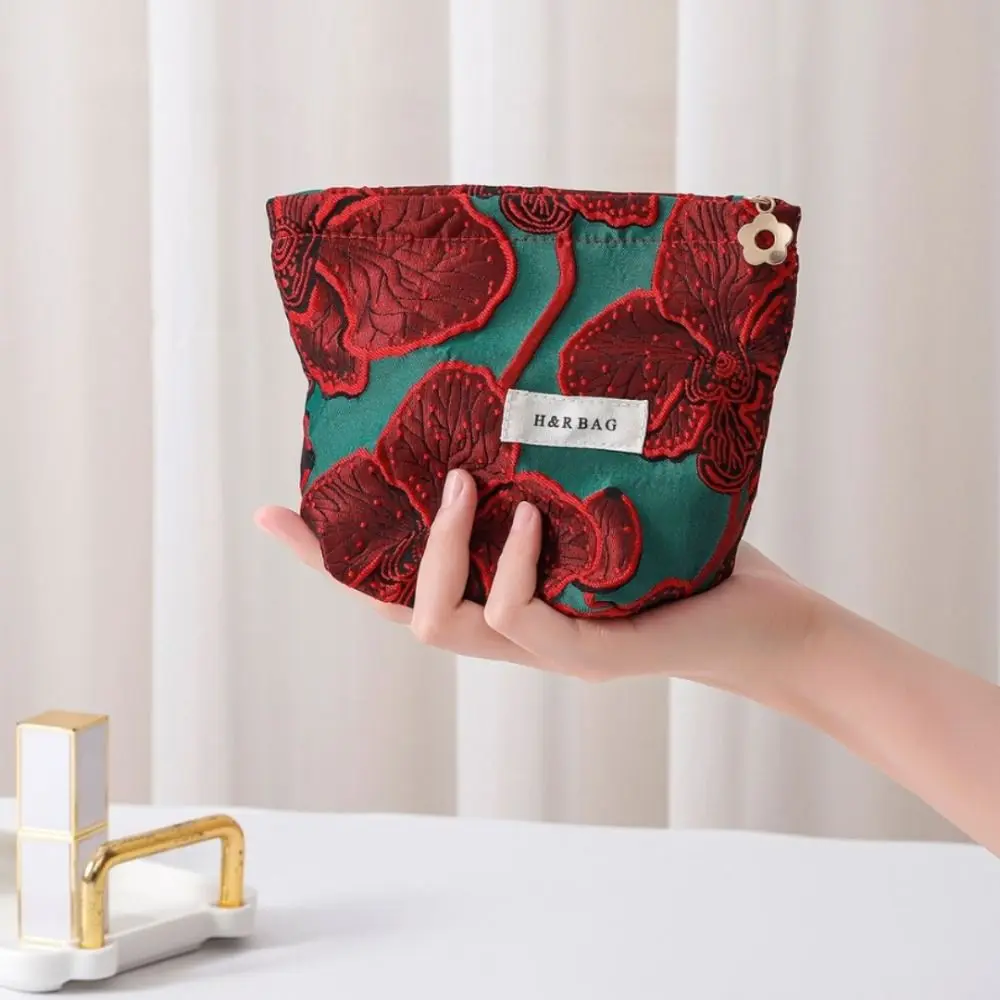 Retro chinês vermelho saco de maquiagem grande capacidade viagem organizador cosméticos bolsa de armazenamento portátil saco de armazenamento de guardanapo sanitário