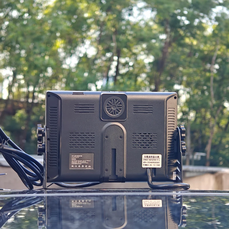HD 720p Truck Dash Camera with Night Vision Recording 4-Channel Monitoring for Real-Time Vehicle Security Back up Assistance