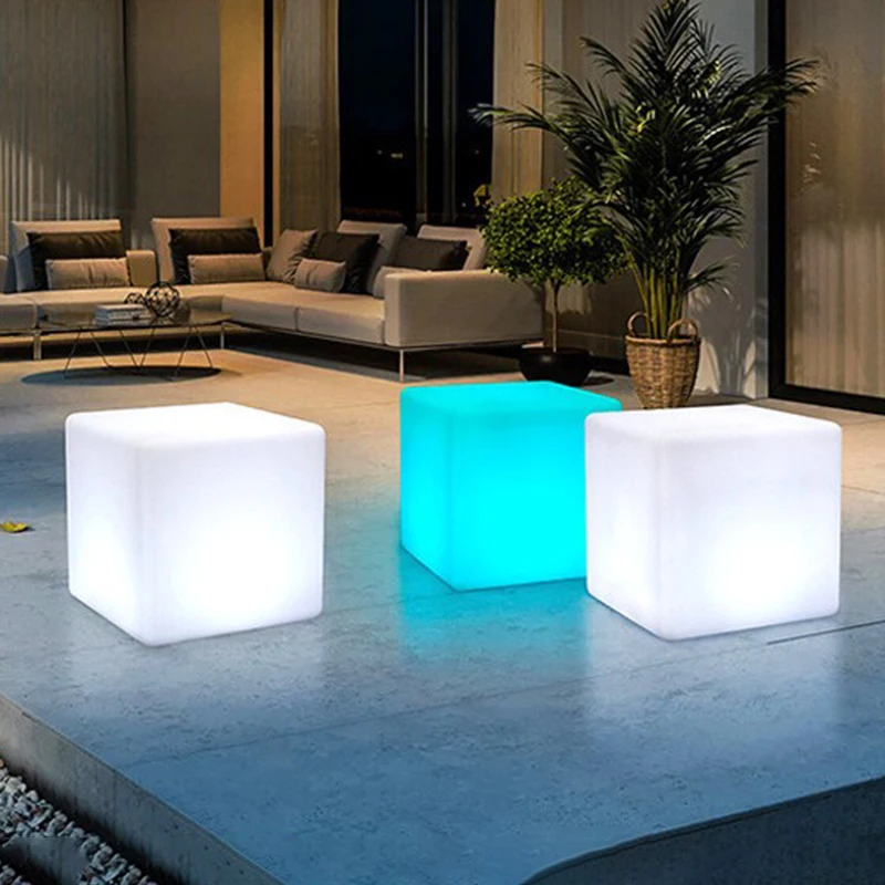 LED متوهجة مكعب أضواء ليلية كرسي طويل الساق البراز عن بعد 16 لون مضيئة مربع البراز Usb الشمسية في الهواء الطلق مقعد ضوء KTV الطرف