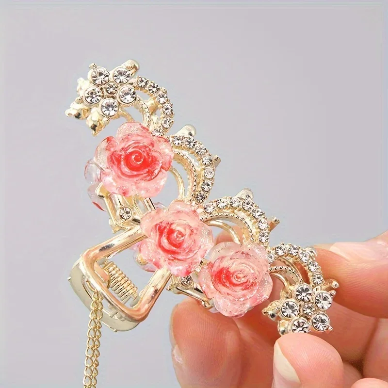 1 Piece Vintage Red Rose Glitter Diamond Tassel Grab Clip Female Back of Head Half Tie Hair Clip Temperament Shark Clip Ancient