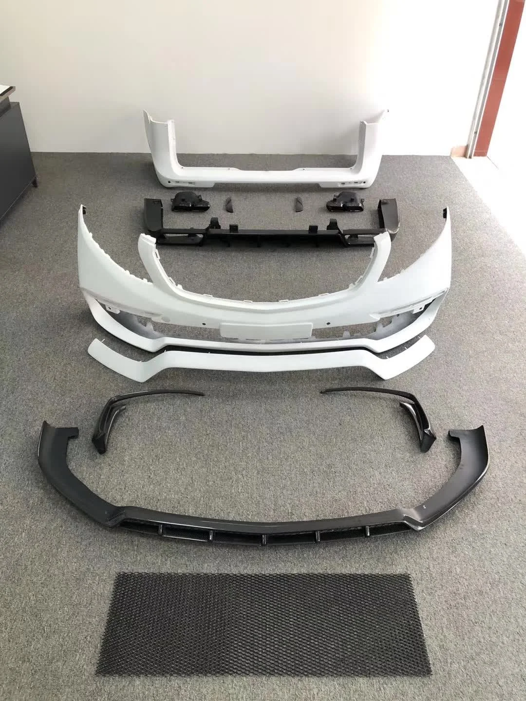 BETTE Factory Price Car Bodykit For Mercedes Benz V Class V260 V250 W447 To topcar style front rear bumper tail throats