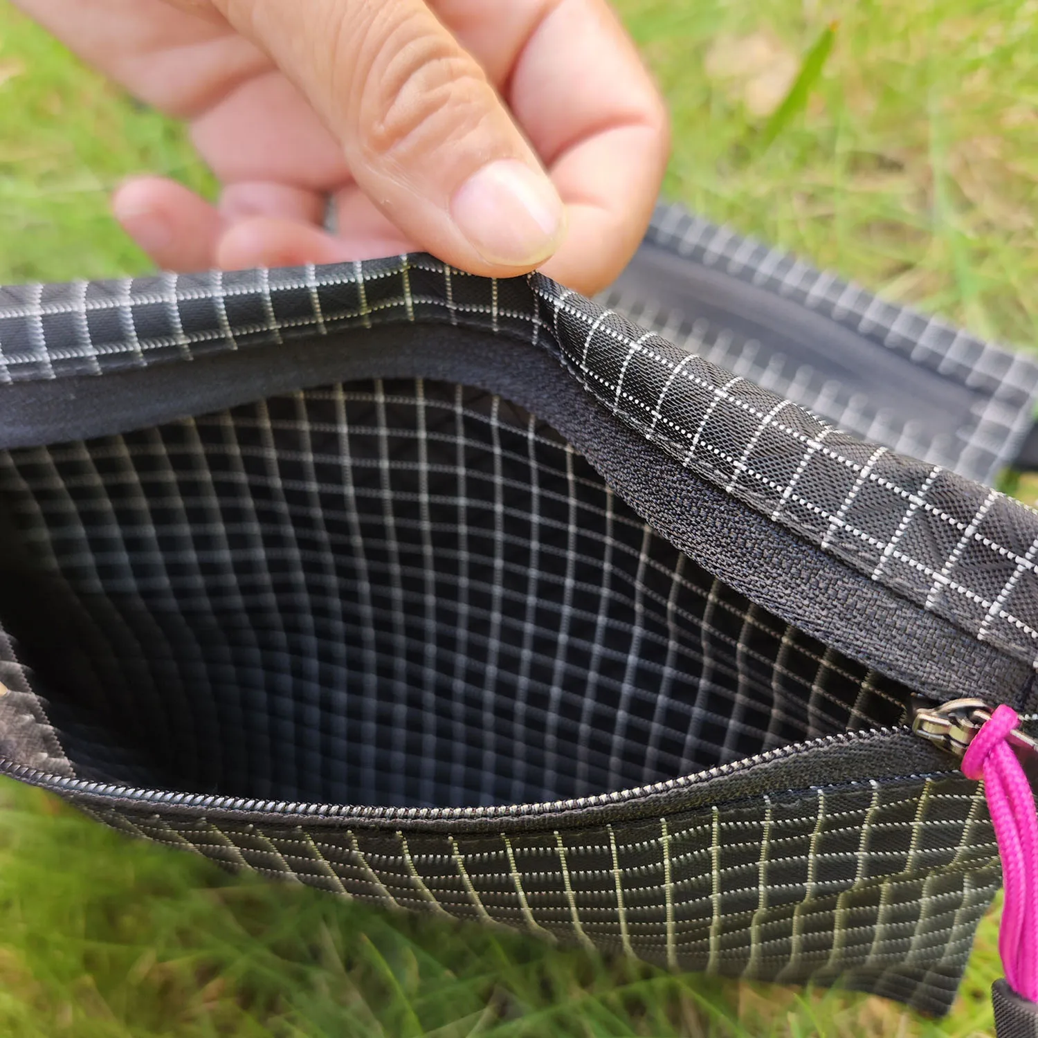 Ultralight UHMWPE Tactical Wallet Passport Holder - Waterproof RFID Outdoor Camping Card Pouch Cash Bag - Molle Attachment 20g