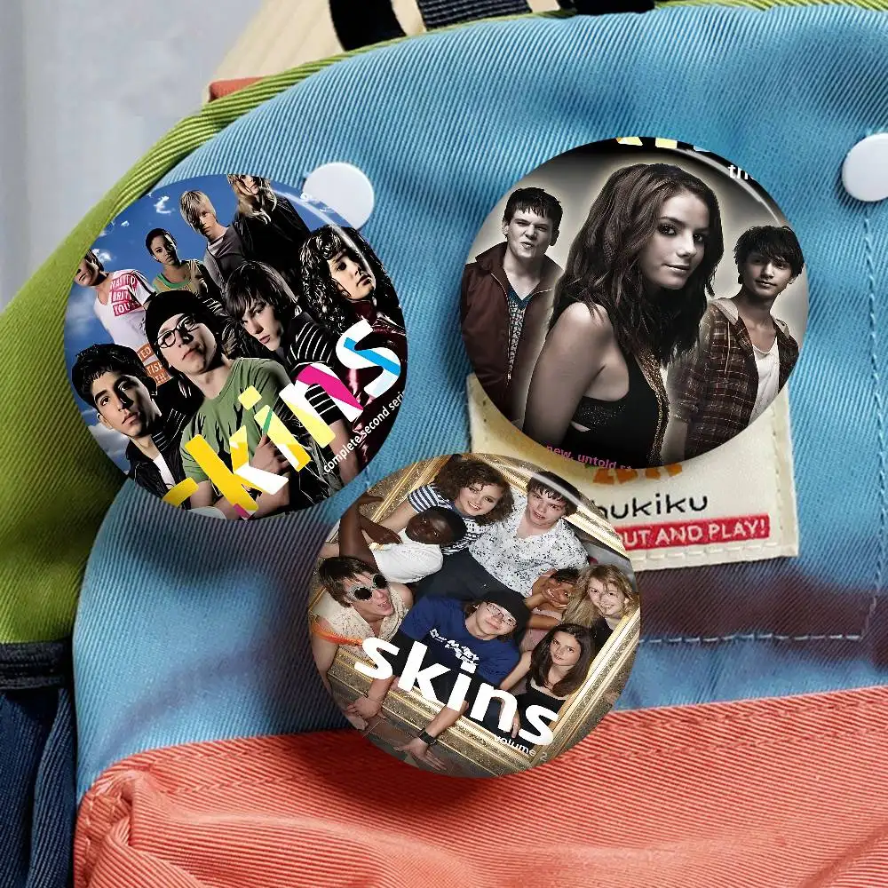 Teen TV Series Skins Generation Tinplate Soft Button Pin Brooch Metal Badge Custom Jewelry Accessories Hat Bag Lapel