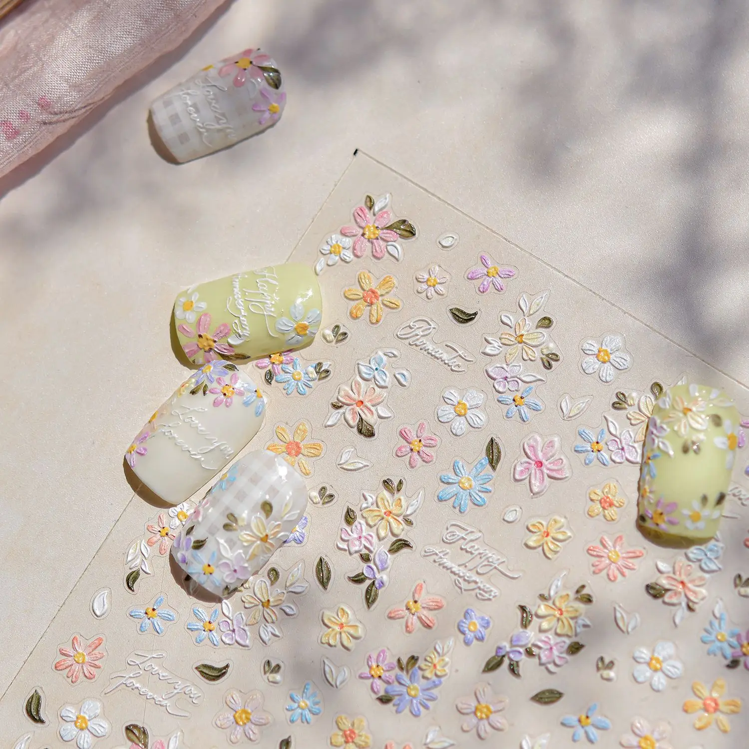 Autocollants pour ongles 5D en Relief exquis, marguerite, fleur sauvage, Mini autocollant adhésif Floral coloré, décoration de manucure romantique, 1 pièce