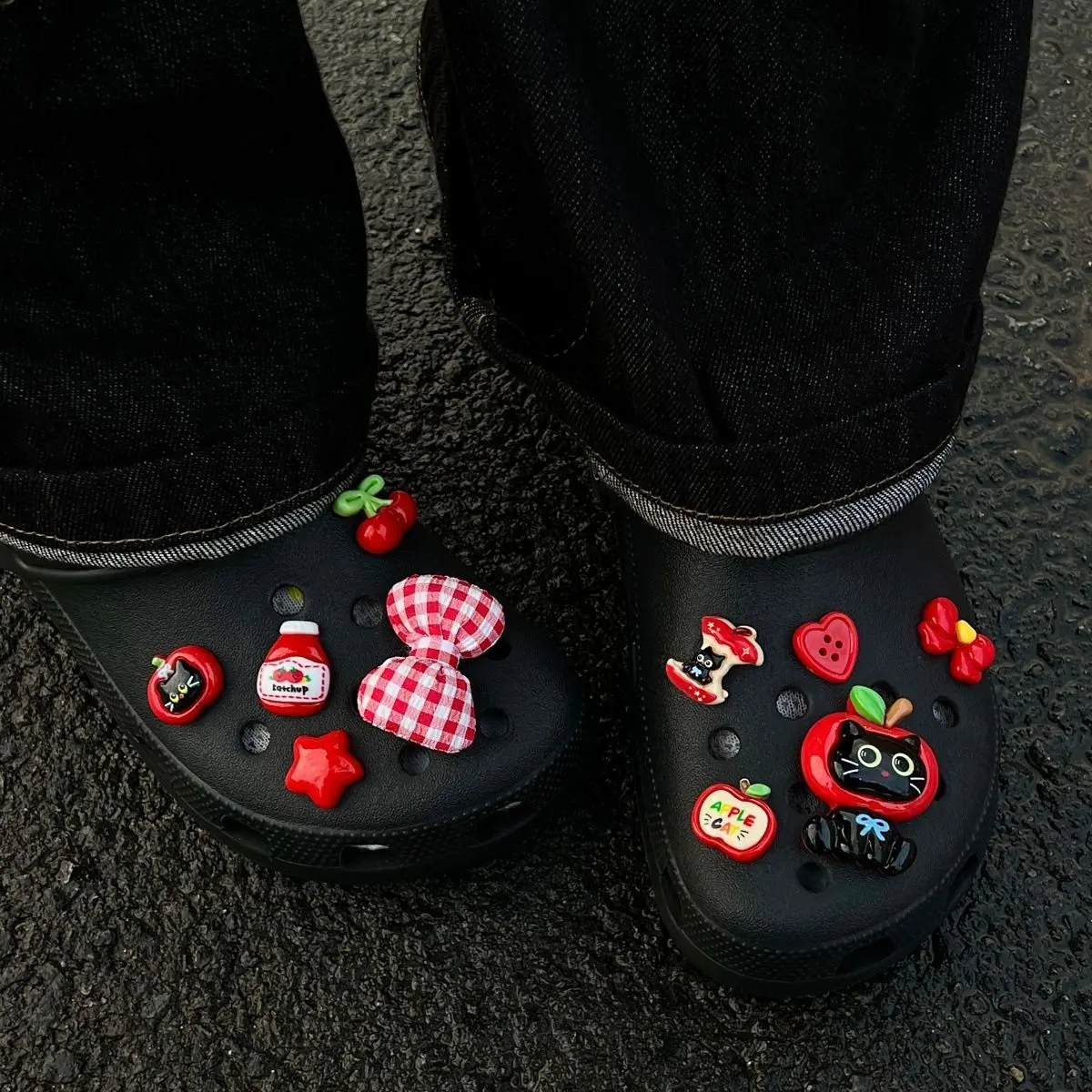 10Pcs Cute Cartoon Apple Cat Shoe Charms For Slides Sandals, PVC Shoe Decorations Accessories For Holiday Party Favor