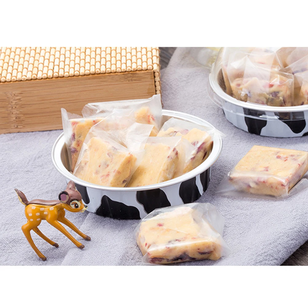 

50PCS 80ML 80G Round Mousse Cup Aluminum Foil Cake Cup with Transparent Cover Practical Food Baking Cup for Home Store (Golden+R